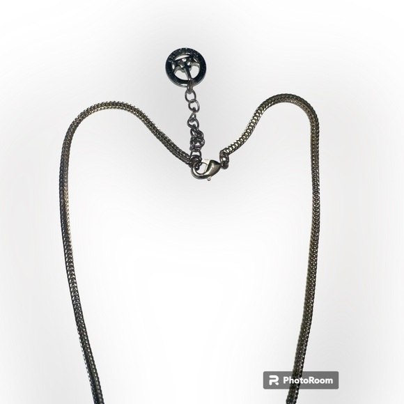 Kenneth Cole gold and stone pendant necklace - Picture 6 of 8